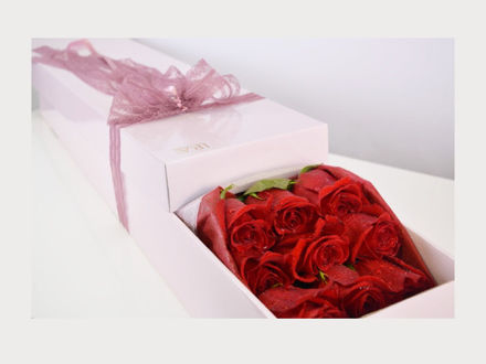 Flower box - crvene ruže 01