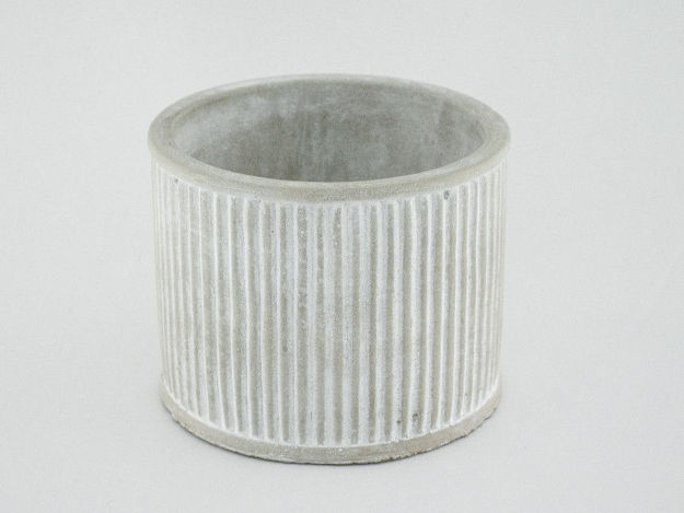 Slika Cement posuda okrugla D 14x H 11 cm