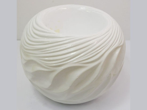 Slika Vaza dekorativna,38x38x32.5cm  , fiber glass, sjaj bijela