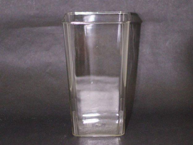 Slika Vaza plastična četvrtasta d16h30,5cm transparent